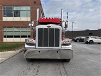2023 Peterbilt 389