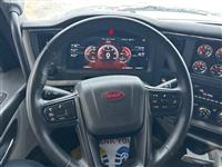 2025 Peterbilt 567