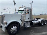 2023 Peterbilt 389