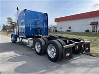 2022 Peterbilt 389