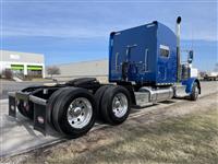 2022 Peterbilt 389