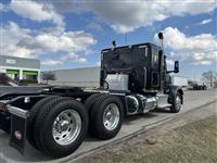 2025 Peterbilt 567
