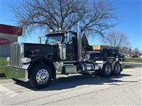 2022 Peterbilt 389