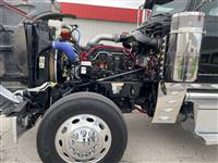 2023 Peterbilt 389