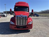 2027 Peterbilt 579