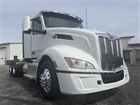 2027 Peterbilt 579
