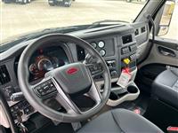 2027 Peterbilt 579