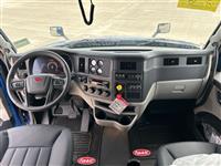 2027 Peterbilt 579