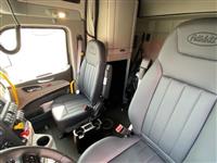 2027 Peterbilt 579