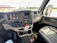 2027 Peterbilt 579
