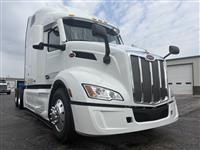 2027 Peterbilt 579