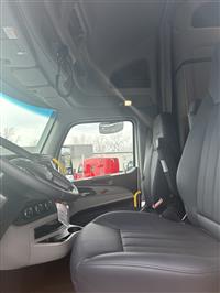 2027 Peterbilt 579