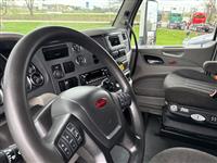 2021 Peterbilt 579