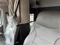 2027 Peterbilt 589