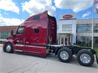 2027 Peterbilt 579