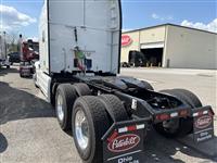 2027 Peterbilt 579