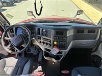 2027 Peterbilt 579