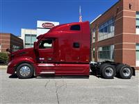 2027 Peterbilt 579