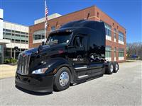 2027 Peterbilt 579