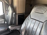 2022 Peterbilt 579