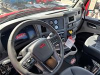2027 Peterbilt 579