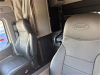 2027 Peterbilt 589