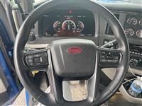 2025 Peterbilt 567