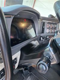 2024 Peterbilt 567