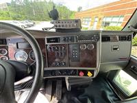 2022 Kenworth T370