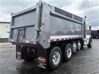 2027 Peterbilt 567