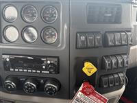 2027 Peterbilt 567