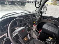 2027 Peterbilt 567