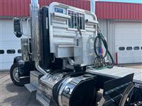 2020 Peterbilt 389