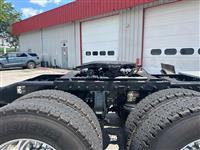 2022 Peterbilt 389