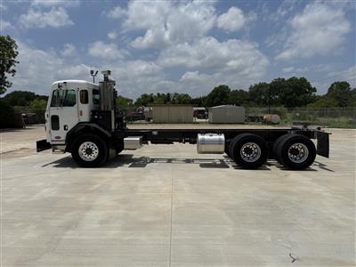 2026 Peterbilt 520