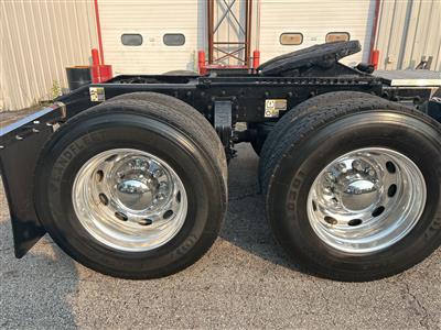 2025 Peterbilt 589