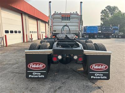 2025 Peterbilt 589