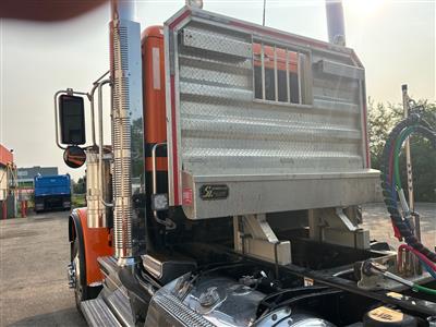 2025 Peterbilt 589