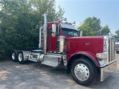 2024 Peterbilt 389