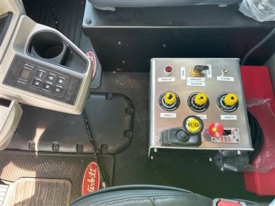 2027 Peterbilt 567
