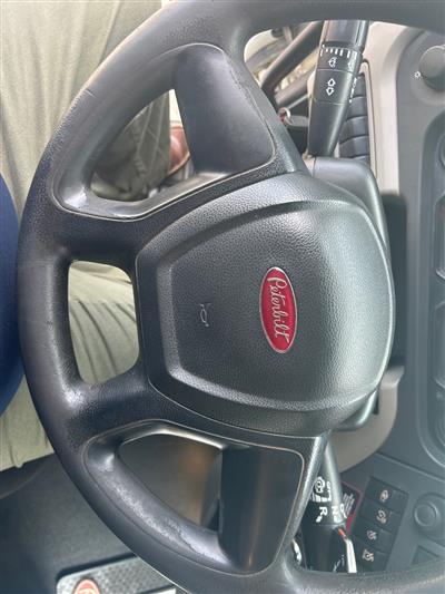 2021 Peterbilt 567