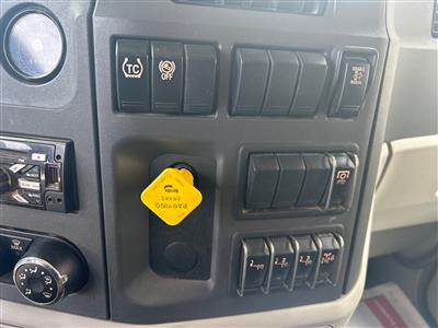 2021 Peterbilt 567