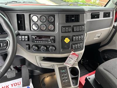 2027 Peterbilt 567