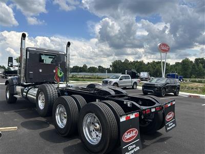 2027 Peterbilt 567