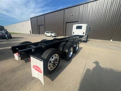2025 Peterbilt 567