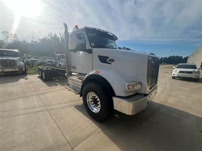 2025 Peterbilt 567