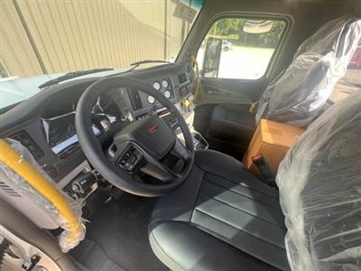 2025 Peterbilt 567