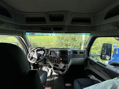 2026 Peterbilt 579