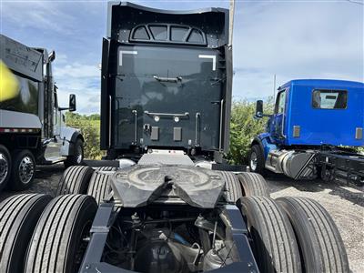 2026 Peterbilt 579