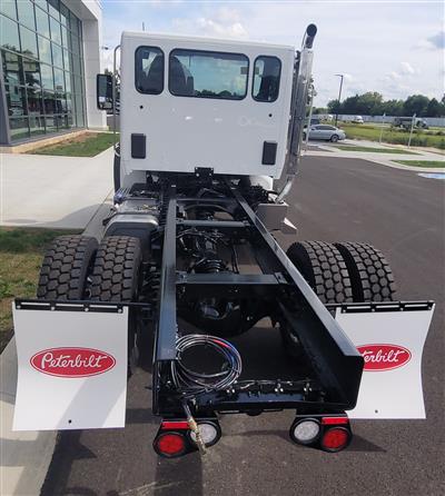 2027 Peterbilt 548